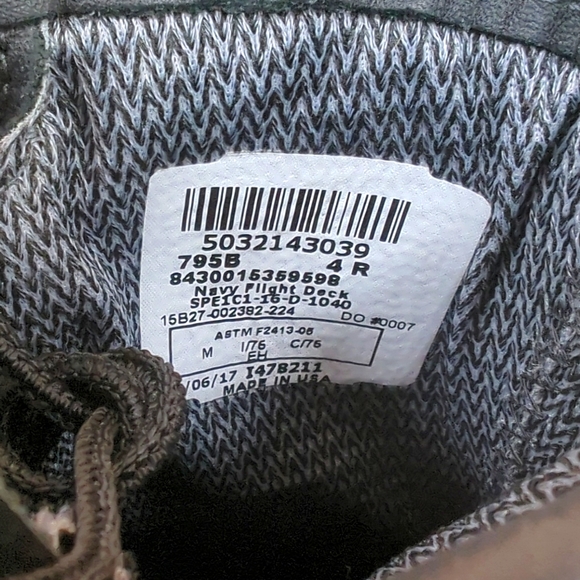 US NAVY *SINGLE*LEFT* Black Leather Flight Deck Boot Men's 4R/Women's 6R - Picture 3 of 8